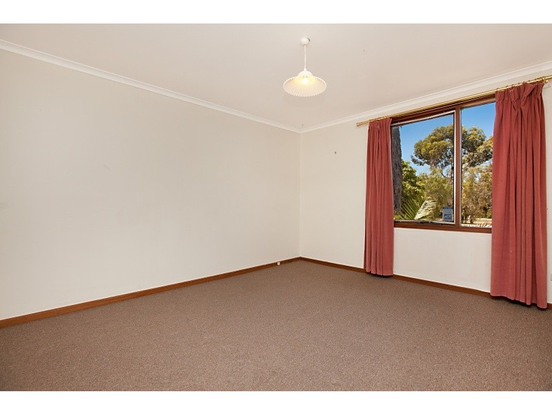 11 Aland Court, Hackham West SA 5163