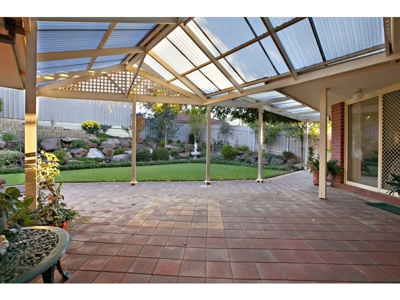 68 The Oaks Parade, Aberfoyle Park SA 5159