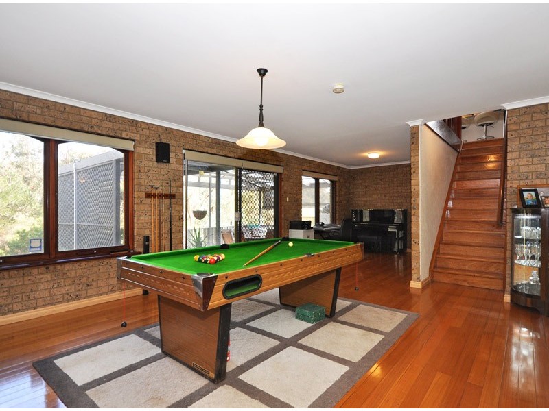 9 Broadmeadow Drive, Flagstaff Hill SA 5159