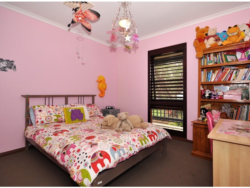 9 Broadmeadow Drive, Flagstaff Hill SA 5159