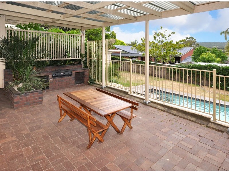 15 Brightman Street, Flagstaff Hill SA 5159