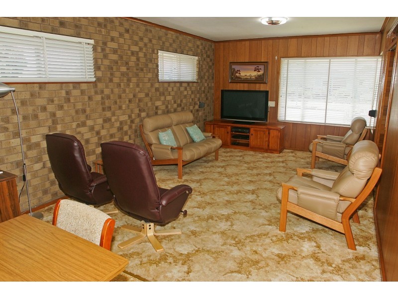 25 Halsey Road, Fulham SA 5024