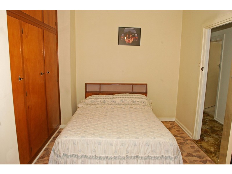 25 Halsey Road, Fulham SA 5024