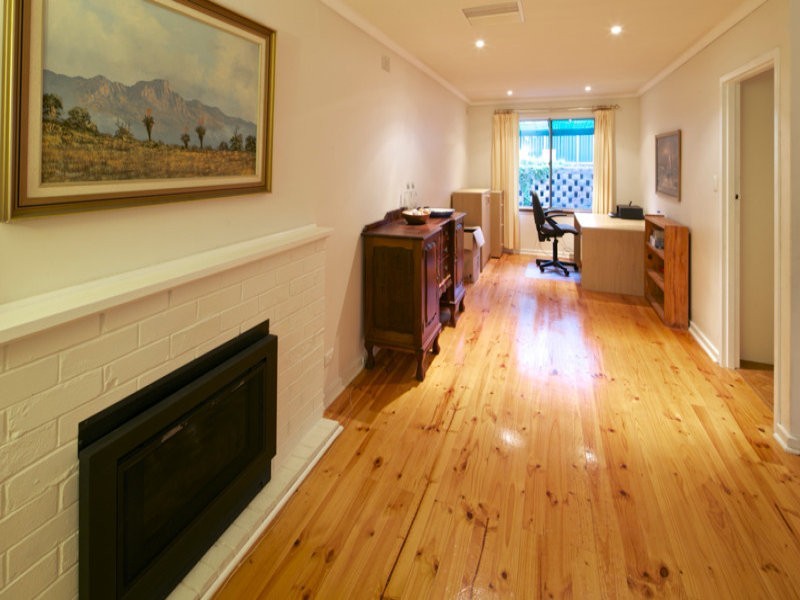 5 Booth Street, Happy Valley SA 5159