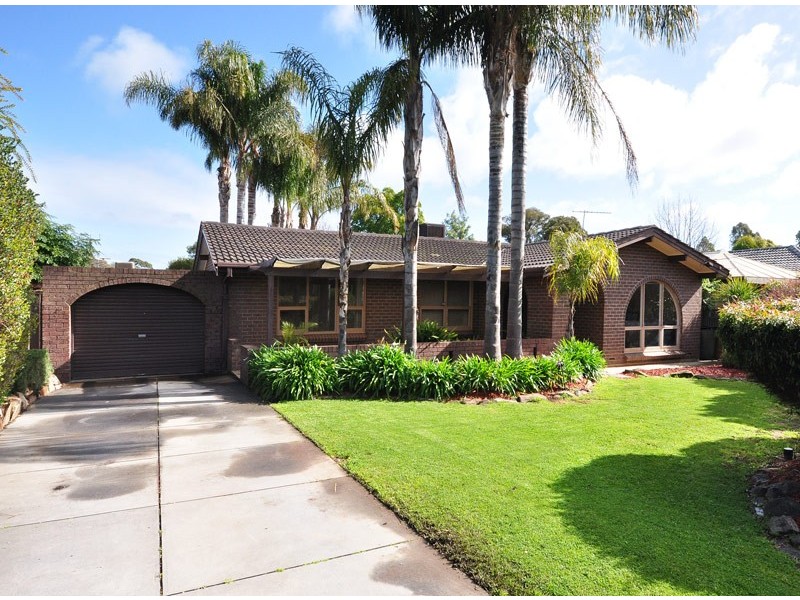 7 Alta Avenue, Happy Valley SA 5159