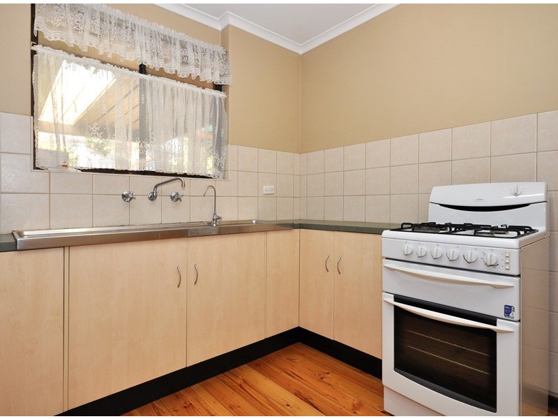 8 Braeside Avenue, Reynella East SA 5161