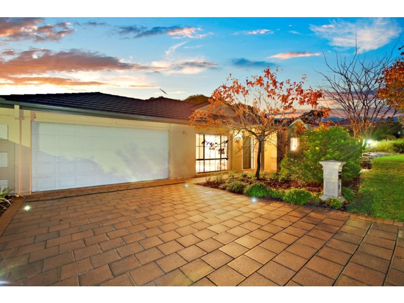 20 Pinnacle Crescent, Flagstaff Hill SA 5159