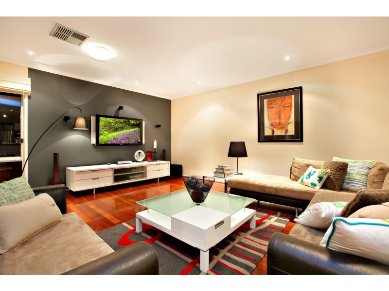 20 Pinnacle Crescent, Flagstaff Hill SA 5159