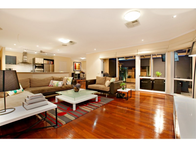 20 Pinnacle Crescent, Flagstaff Hill SA 5159