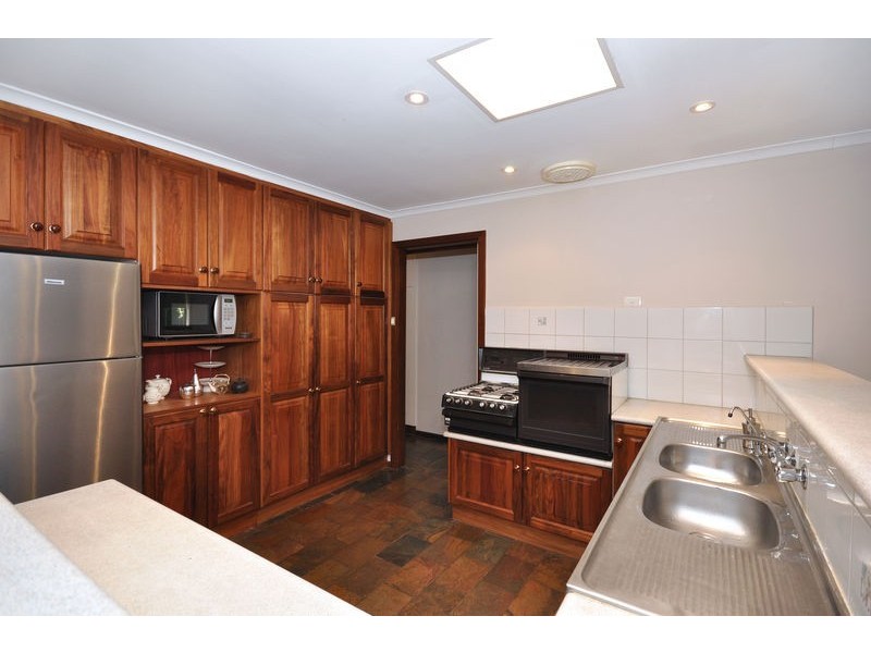 5 Dawson Avenue, Happy Valley SA 5159