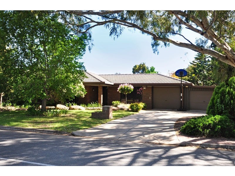 5 Dawson Avenue, Happy Valley SA 5159