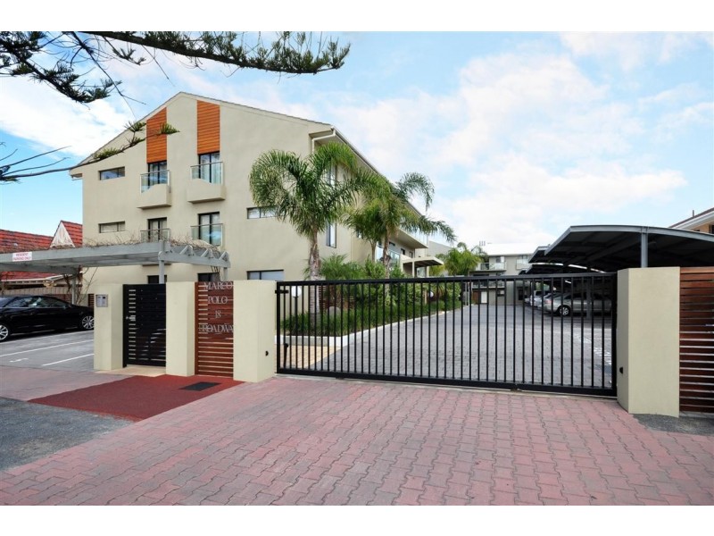 10/18 Broadway, Glenelg South SA 5045