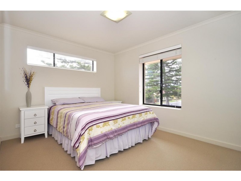 10/18 Broadway, Glenelg South SA 5045