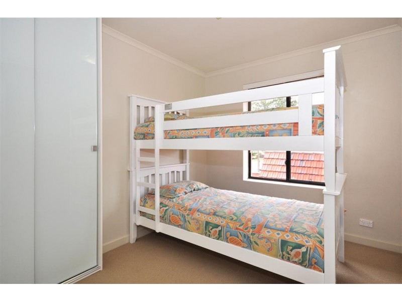 10/18 Broadway, Glenelg South SA 5045