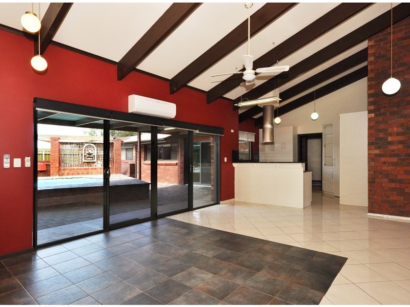 17 Justine Street, Flagstaff Hill SA 5159