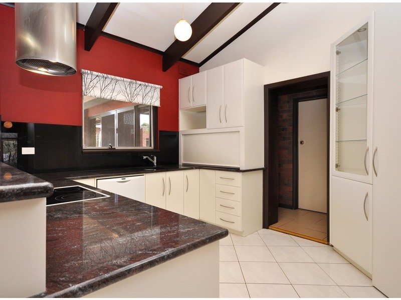 17 Justine Street, Flagstaff Hill SA 5159