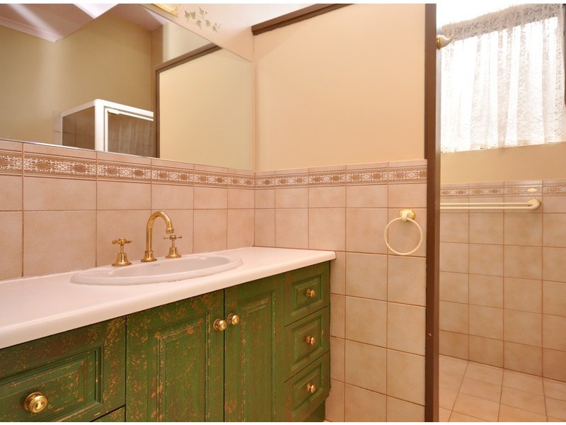 17 Justine Street, Flagstaff Hill SA 5159