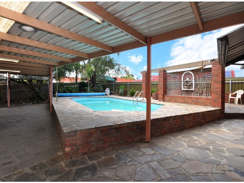 17 Justine Street, Flagstaff Hill SA 5159