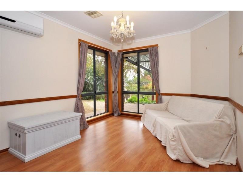 9 Humber Court, Happy Valley SA 5159