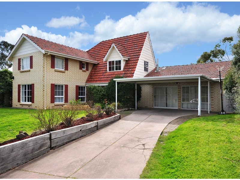 12 Broadmeadow Drive, Flagstaff Hill SA 5159