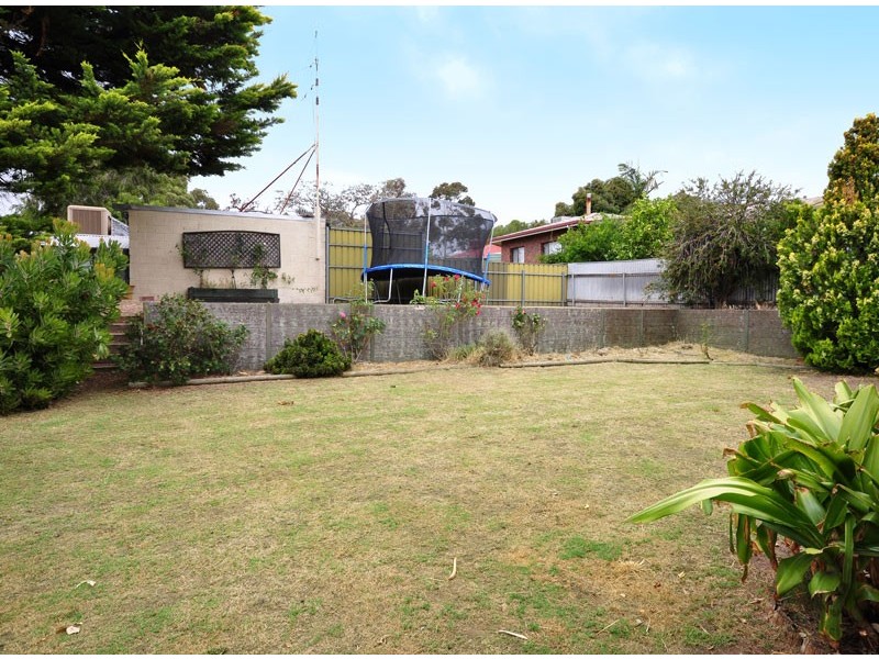 12 Canberra Drive, Aberfoyle Park SA 5159