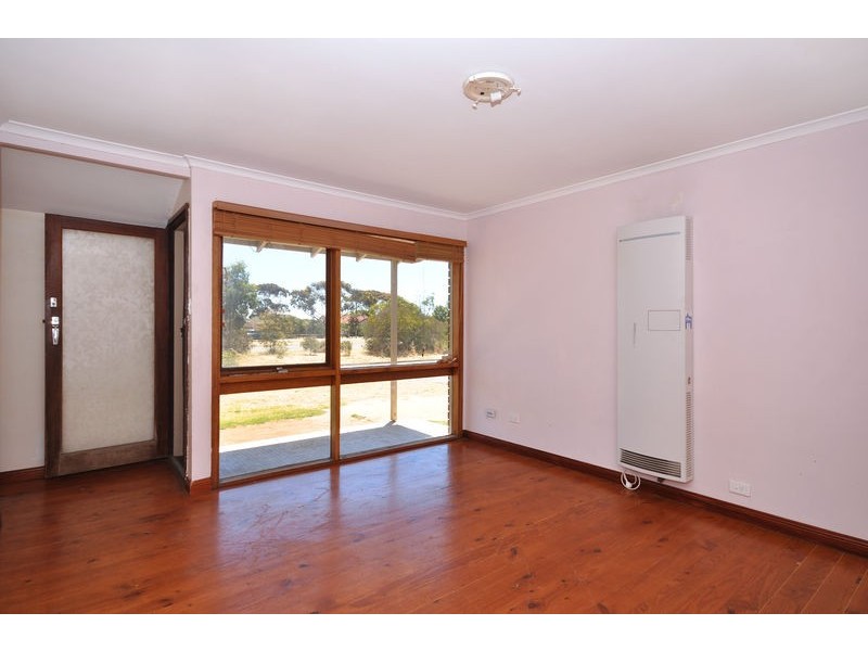 9 Cecilia Rd, Christie Downs SA 5164