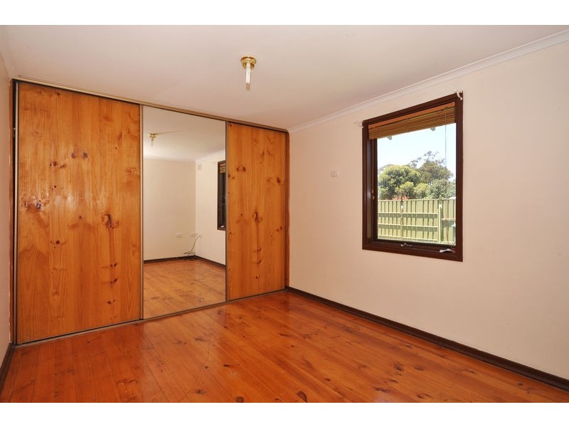 9 Cecilia Rd, Christie Downs SA 5164