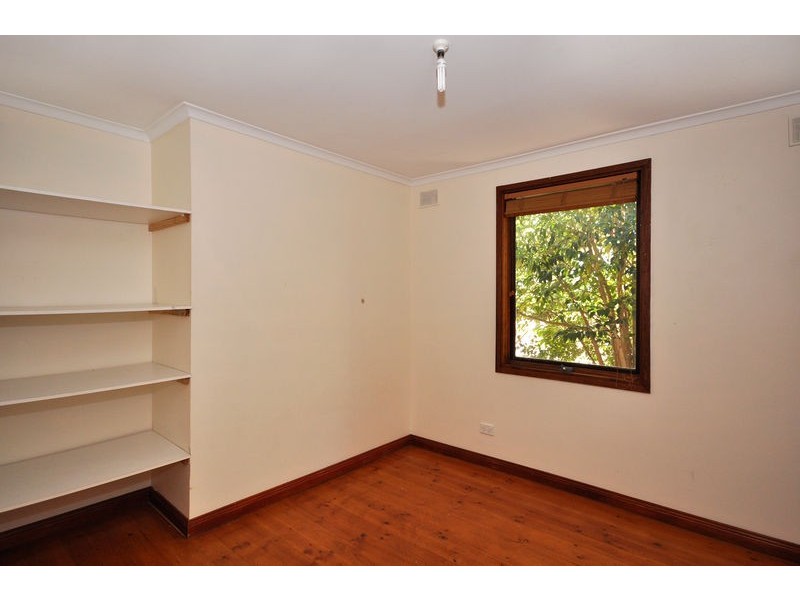 9 Cecilia Rd, Christie Downs SA 5164