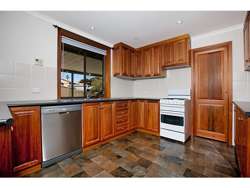 38 Finian Road, Christie Downs SA 5164