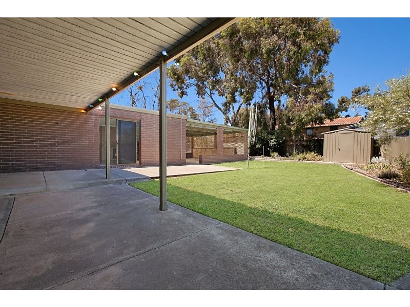 38 Finian Road, Christie Downs SA 5164