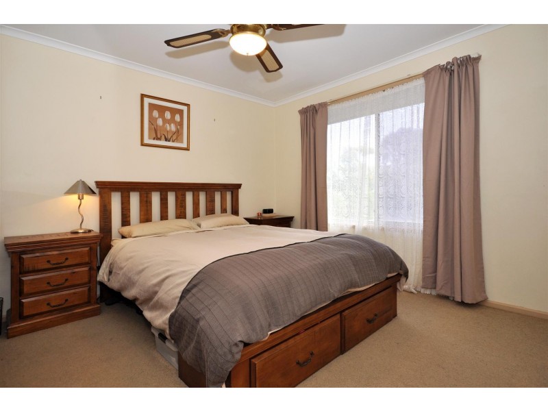 3 Molvig Court, Trott Park SA 5158