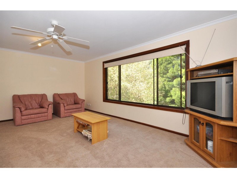 2 Palmyra Court, Flagstaff Hill SA 5159