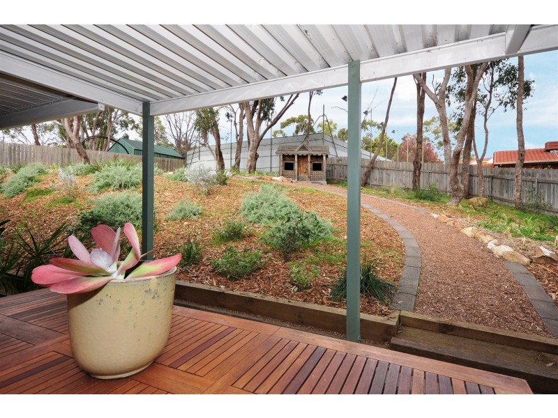 80 Broadmeadow Drive, Flagstaff Hill SA 5159