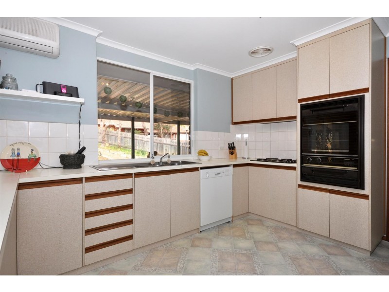 80 Broadmeadow Drive, Flagstaff Hill SA 5159