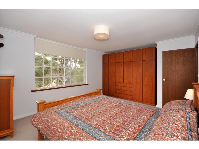 80 Broadmeadow Drive, Flagstaff Hill SA 5159