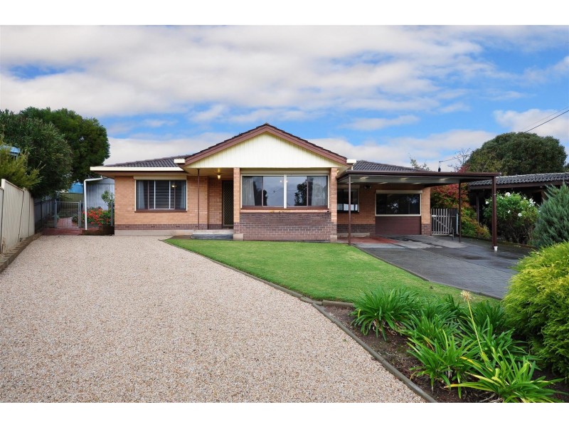 11 Janet Crescent, Morphett Vale SA 5162