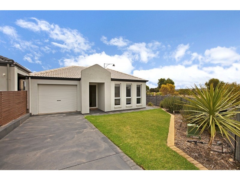 2 Parri Link, Noarlunga Downs SA 5168