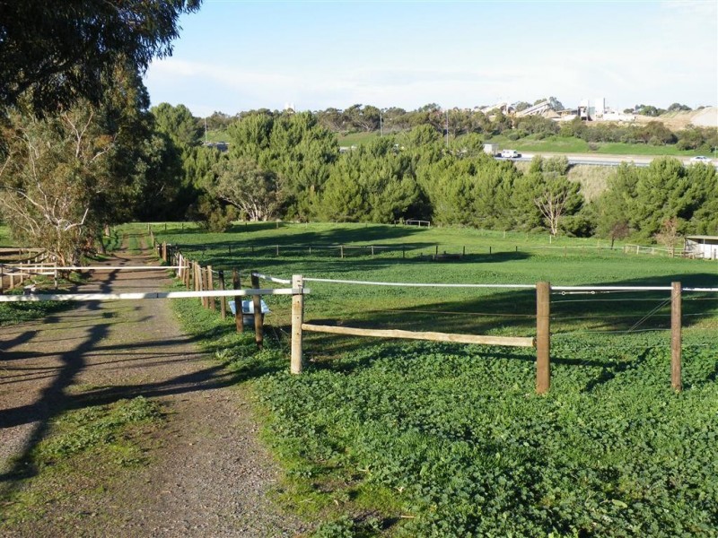 86 Liston Road, Lonsdale SA 5160