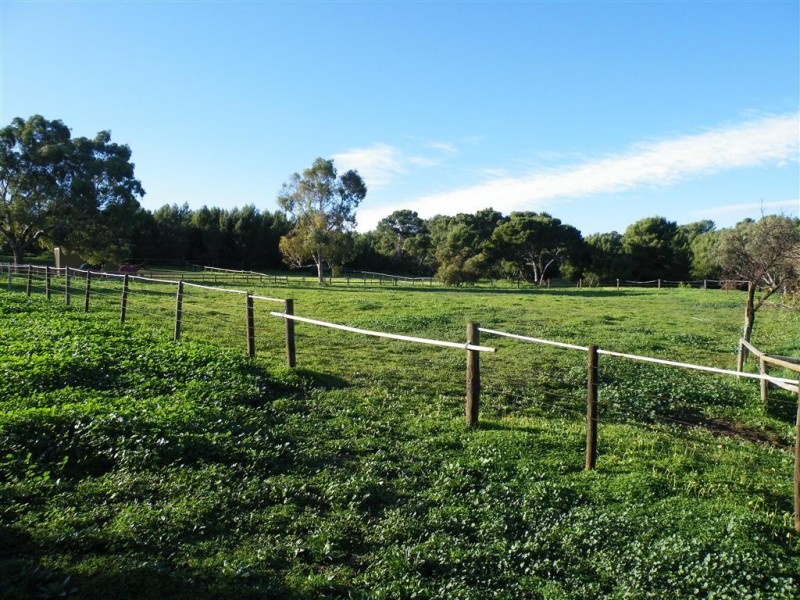 86 Liston Road, Lonsdale SA 5160