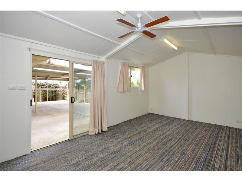 19 Glenloth Drive, Happy Valley SA 5159