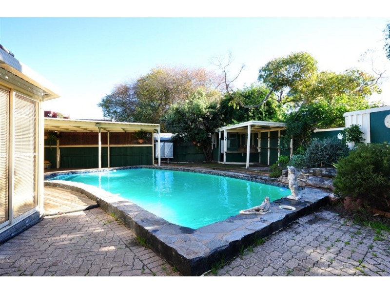19 Jade Crescent, Aberfoyle Park SA 5159