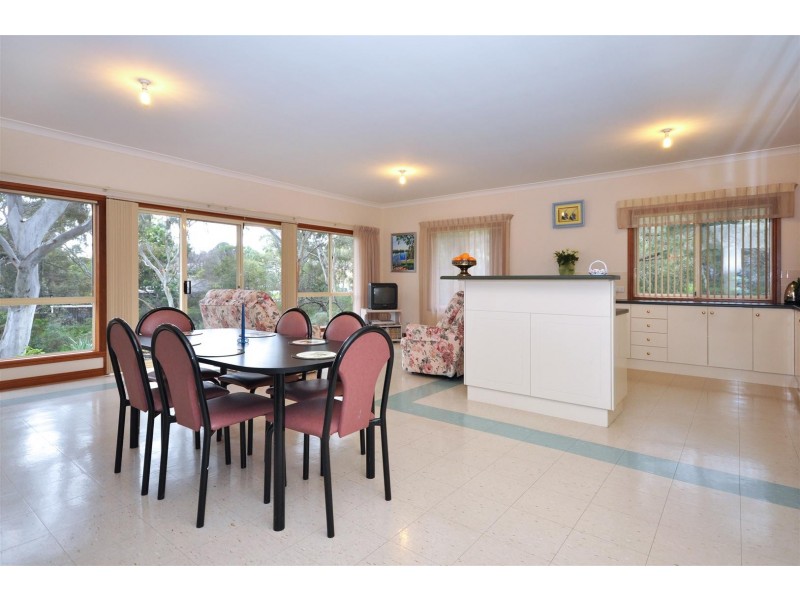 11 Margaret Cutten Grove, Aberfoyle Park SA 5159