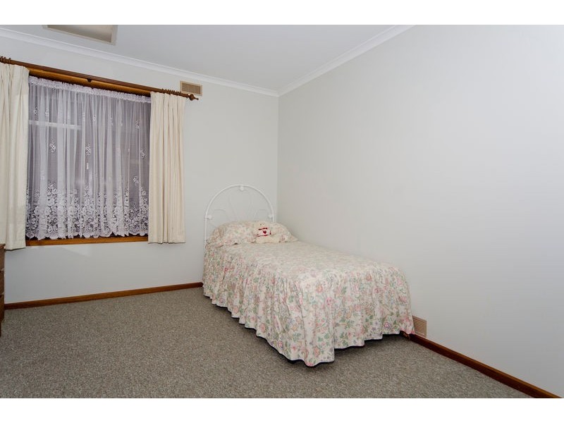 8 Hunter Road, Christies Beach SA 5165