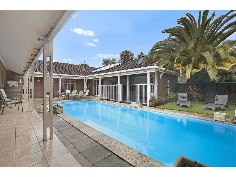 8 Lulworth Place, Flagstaff Hill SA 5159