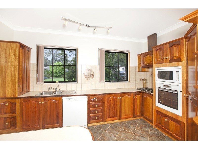 8 Lulworth Place, Flagstaff Hill SA 5159
