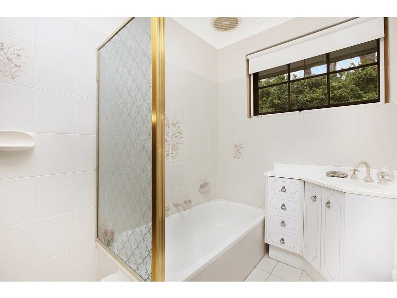 8 Lulworth Place, Flagstaff Hill SA 5159