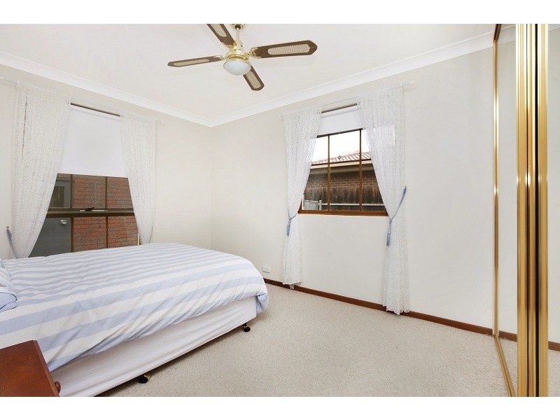 8 Lulworth Place, Flagstaff Hill SA 5159