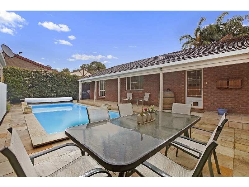 8 Lulworth Place, Flagstaff Hill SA 5159