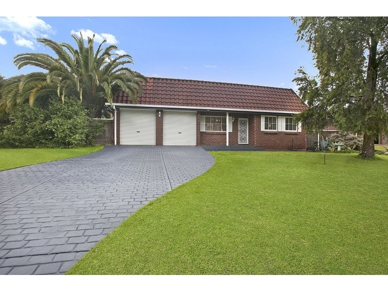 8 Lulworth Place, Flagstaff Hill SA 5159