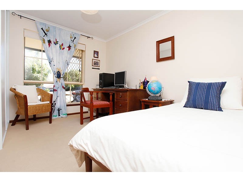 30 Dressage Avenue, Woodcroft SA 5162